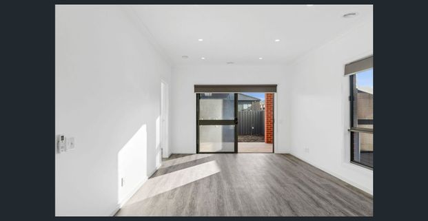 NDIS-Approved Modern Living in Prime Harkness Location - 95 Mercer Street, Harkness VIC 3337 - Photo 1