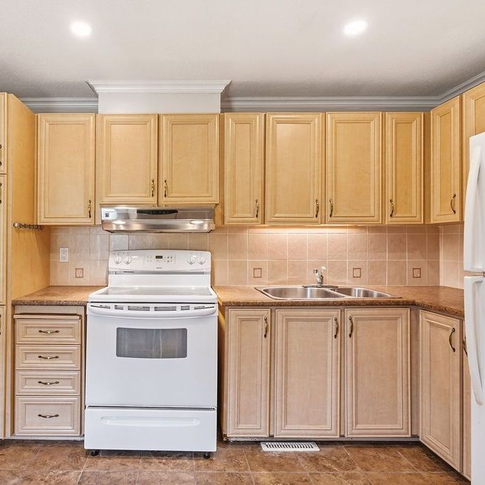 For Lease - 1127 Avignon Court, Orleans - Convent Glen and Area, Ontario - Photo 1