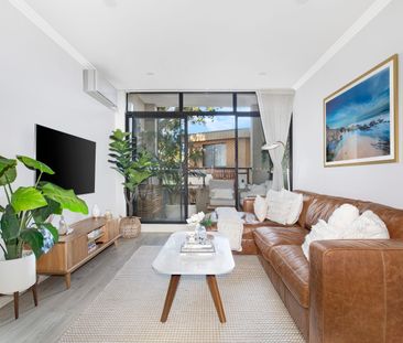 One Bedroom Renovated Apartment In A great Location - Photo 1