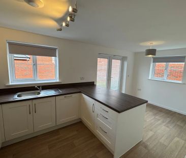 Violet Street, Lakenheath - Photo 2