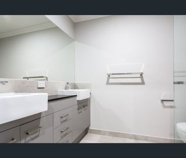 3 BEDROOM HOME IN THE HEIGHTS ESTATE! - Photo 6