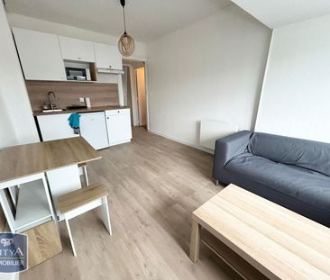 Location Appartement 2 pièces 28m² VALENCIENNES 59300 - Photo 2