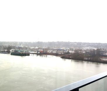 $2,900 / 2br – 860ft2 – Waterfront Views! NEW A/C 2 Bedroom 2 Baths... - Photo 2