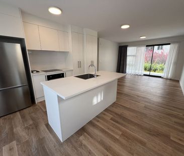 8/8 Glidepath Road Hobsonville - Photo 5