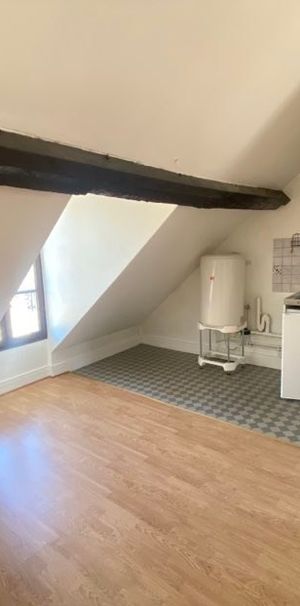 Location Appartement 1 pièce 21m² - Photo 1