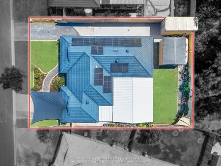 Beautifully Upgraded Family Home With Space, Style & Exceptional Outdoor Living - Photo 2