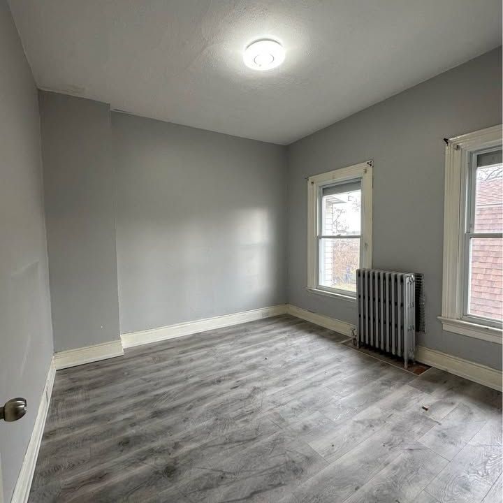 For Lease - 22 Haynes Avenue Unit# 2, St. Catharines, Ontario - Photo 1