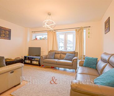 4 bedroom terraced house to rent - Photo 5