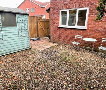 Orchid Close, Taunton - Photo 4