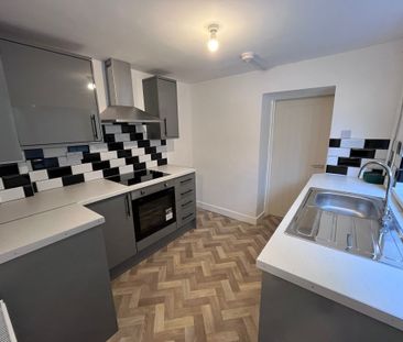 Neath Road, Hafod, Swansea SA1 2HR - Photo 6