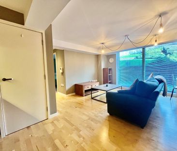 The Avenue, Leeds - Photo 2