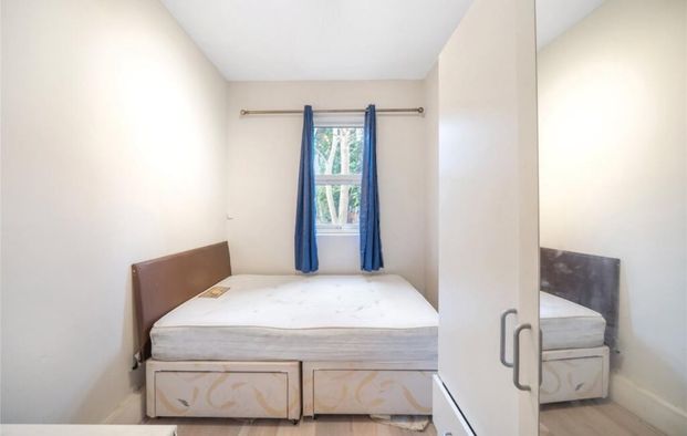 1 Bed Flat, Aldrington Road, SW16 - Photo 1