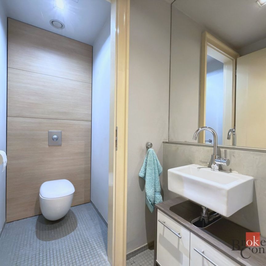 Pronájem bytu 2+kk 57 m², Rohanské nábřeží 657, Praha - Photo 1