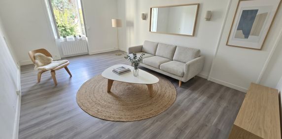 Location Appartement 1 pièce 41m² - Photo 2