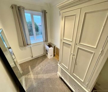 3 Bedroom Semi Detached To Let - Photo 5