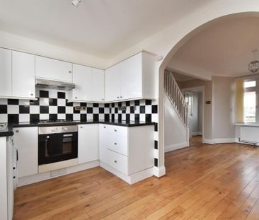 2 bedroom terraced house to rent - Photo 5
