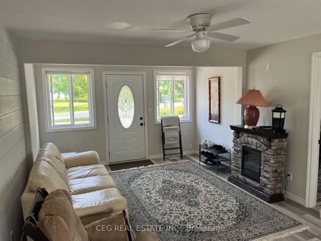 For Lease - 155 Woodfield Drive, Georgina, Ontario - Photo 2