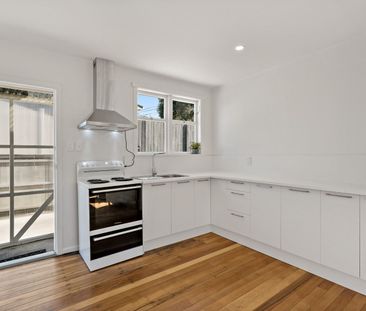 Modern, Comfort & Location - Photo 6