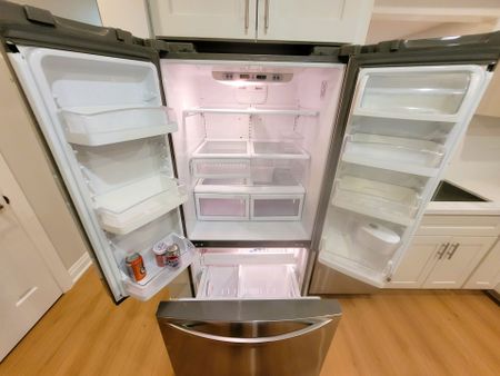 For Lease - 50 Beresford Drive, Richmond Hill, Ontario - Photo 3