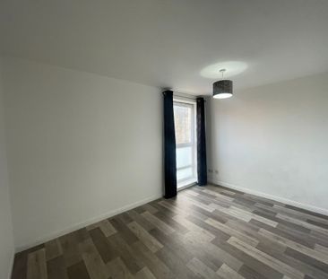 2 Bedroom Property To Rent - Photo 6