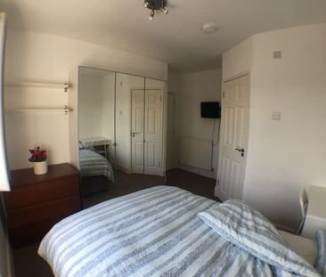 Room in a Shared House, East Ferry Road, E14 - Photo 6