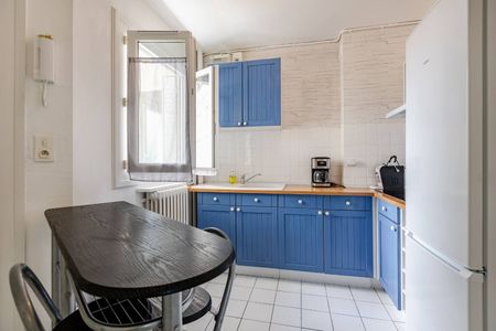 Chambre meublée à louer - Photo 2