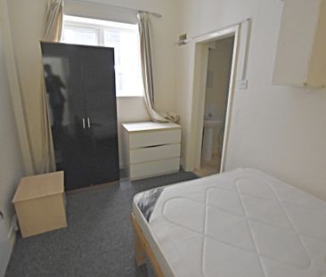 1 Bedroom Flat - Photo 6