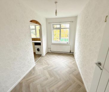 2 bedroom semi-detached house to rent - Photo 3