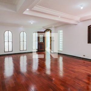 Casa para alugar com 282m², 4 quartos e 2 vagas - Photo 2