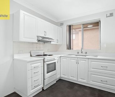 Modern 2 Bedroom Unit - Photo 6