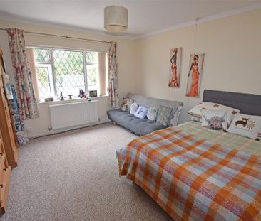 3 bedroom bungalow to rent - Photo 3