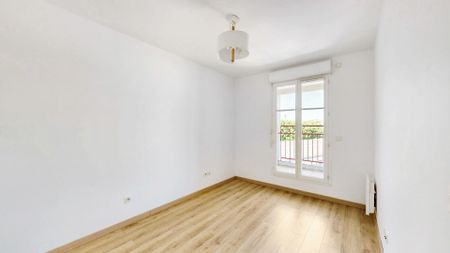 Location appartement 2 pièces, 39.04m², Le Plessis-Robinson - Photo 2