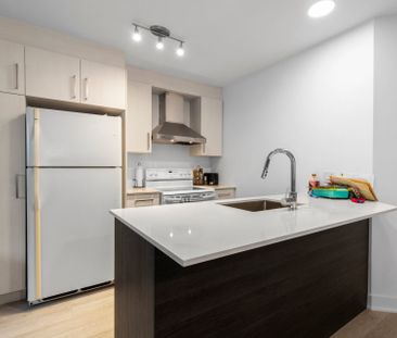 Condo for rent, Sainte-Marthe-sur-le-Lac - Photo 3
