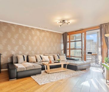 1 Bed Flat, Falcon Wharf, SW11 - Photo 1