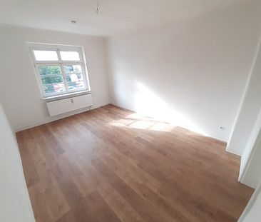 Komplett renovierte Wohnung mit Balkon - Foto 3