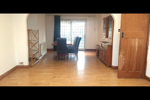 4 Bed Semi-Detached House, Tenby Avenue, HA3 - Photo 1