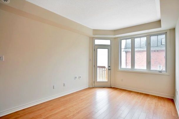 For Lease - 2420 Baronwood Drive Unit# 21-02, Oakville, Ontario - Photo 1