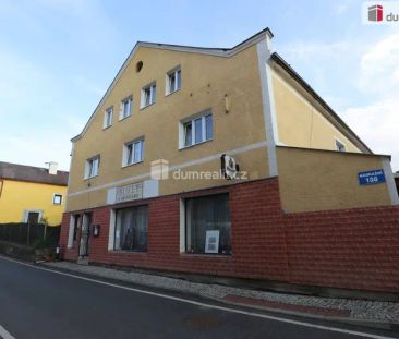 Pěkný slunný byt 2+kk v prvním patře cihlového domu v Bečově nad Te... - Fotografie 5
