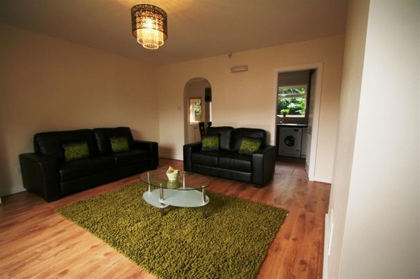 Talbot View, Headingley, LS4 2RQ - Photo 1