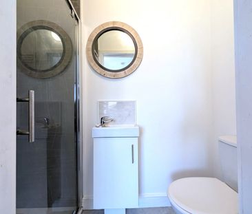 1 bed House To Let - Photo 1