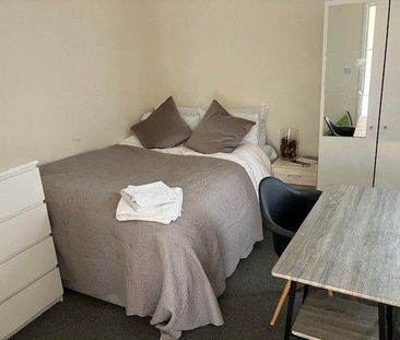 1 bedroom detached house to rent - Photo 2