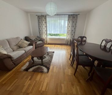 2 bed apartment to rent in Scarfe Way - Photo 2