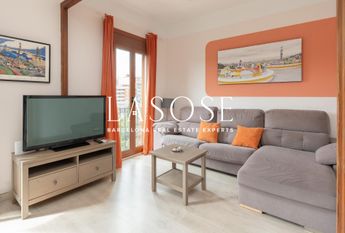 Apartment 63m² with terrace to rent in Dreta de l'Eixample, Barcelona
