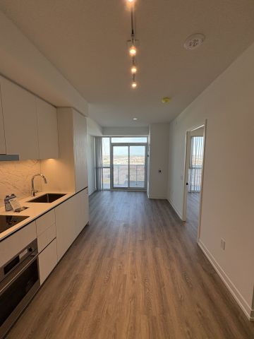 For Lease - 8 Interchange Way Unit# 2205, Vaughan, Ontario - Photo 5