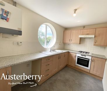 Flat 42 Scholars Court, Hartshill, Stoke-On-Trent - Photo 4