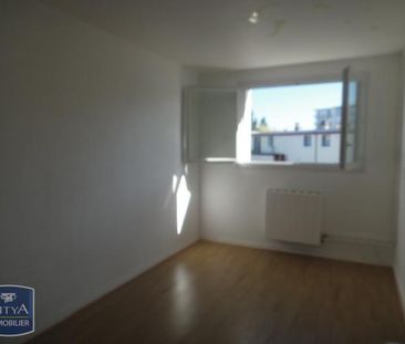 Location Appartement 2 pièces 51m² CHATEAUROUX 36000 - Photo 4