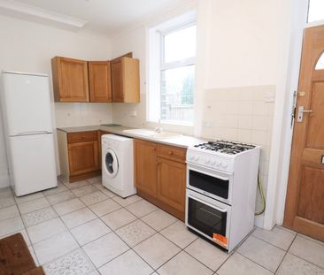 2 bedroom house to rent - Photo 1