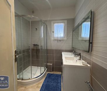 Location Appartement 3 pièces 91m² LE CANNET 06110 - Photo 3