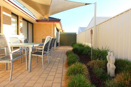 19 Fielder Court, - Photo 5