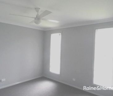 Modern & Low Maintenance 3 Bedroom Duplex - Photo 4